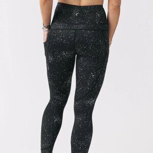 Zyia Activewear Reflective Splatter 7/8 High Waist Leggings